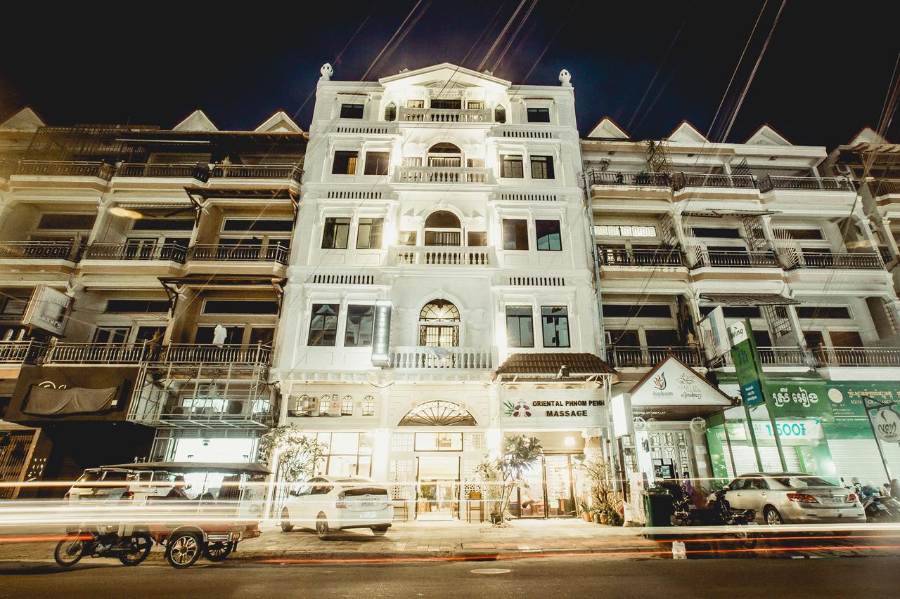 Grand Elevation Hotel Phnom Penh Exteriör bild