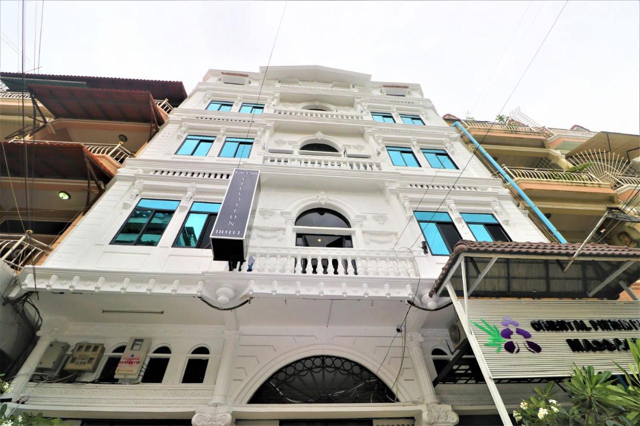 Grand Elevation Hotel Phnom Penh Exteriör bild